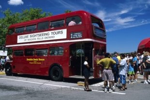 Bus tours around Niagara Falls in Ontario, Canada are available to take in the terrific sights.