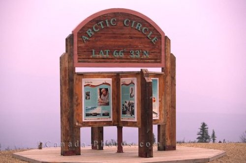 Photo: Arctic Circle Information Sign Yukon