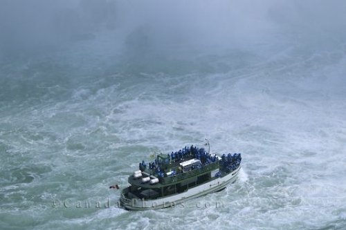Photo: Boat Tours Niagara Falls