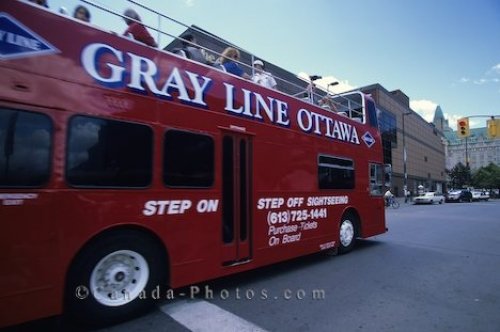Photo: Bus Tours Ottawa