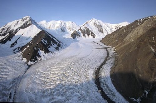 Photo: Glacier Kluane National Park