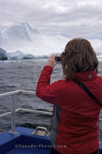 Photo: Iceberg Scenery Newfoundland Canada