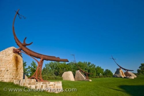 Photo: The Forks Sculptures Oodena Celebration Circle Winnipeg