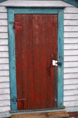 Photo: Wooden Door Fishing Stages