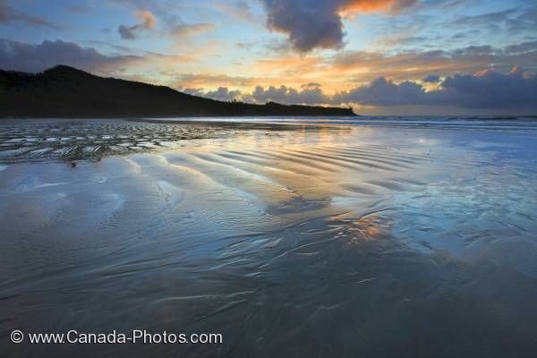 Photo: Cox Bay Tofino Scenic Beach Dramatic Cloud Sunset